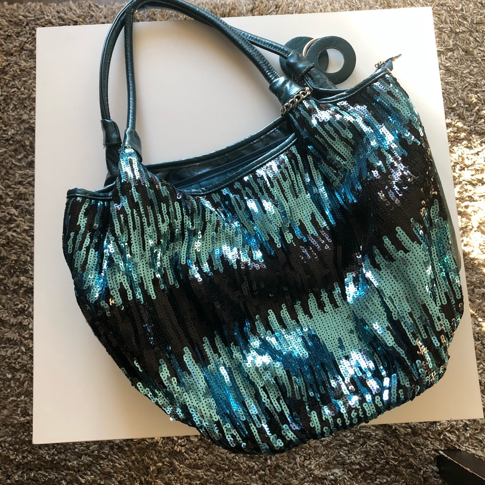 Shoulder bag- like new- sparkling- Veneto